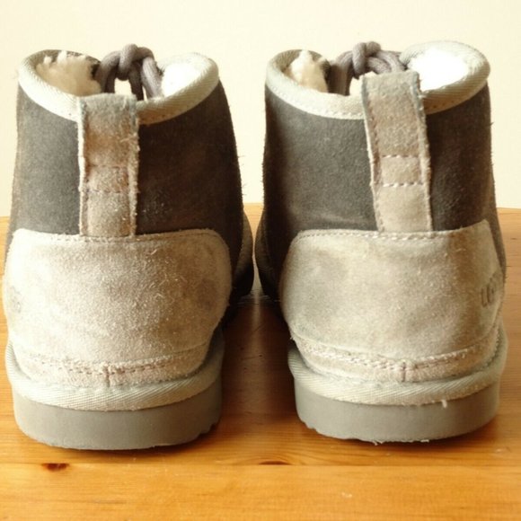Unisex UGG NEUMEL Suede Lace Up Ankle Boots 1017320K Gray Size 6 Kids - Picture 6 of 12
